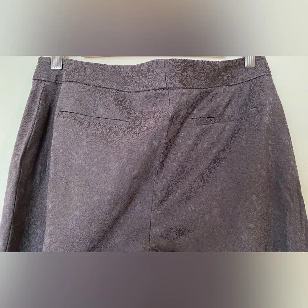 Brown Flare Leg Stretch Pants​​​​​​​​